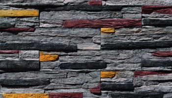 Geçmeli Kayrak Taşı